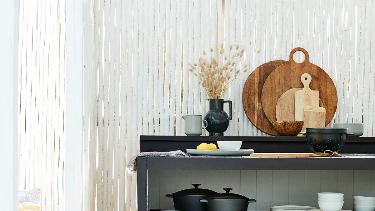 Interior painted in Little Greene Loft White and Lamp Black