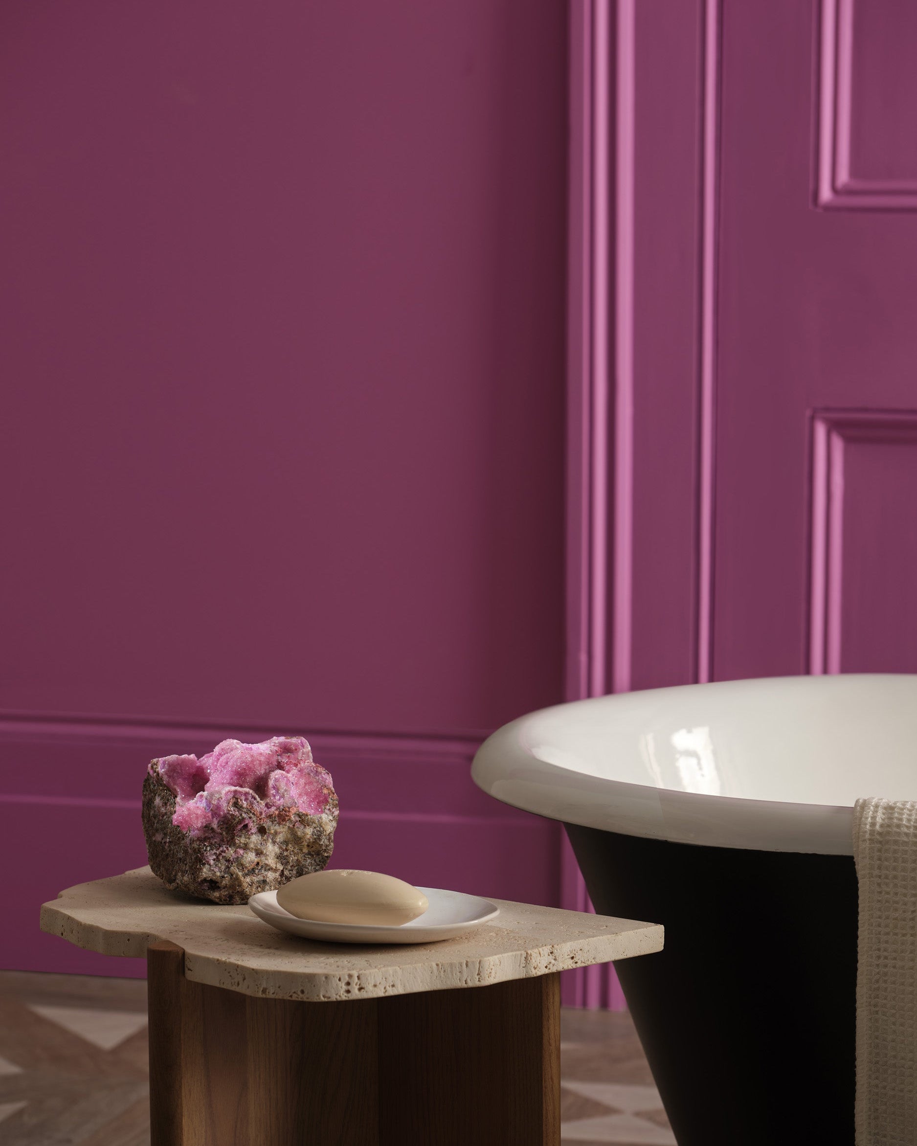 Cobalto (714) by Paint & Paper Library - luxury paint