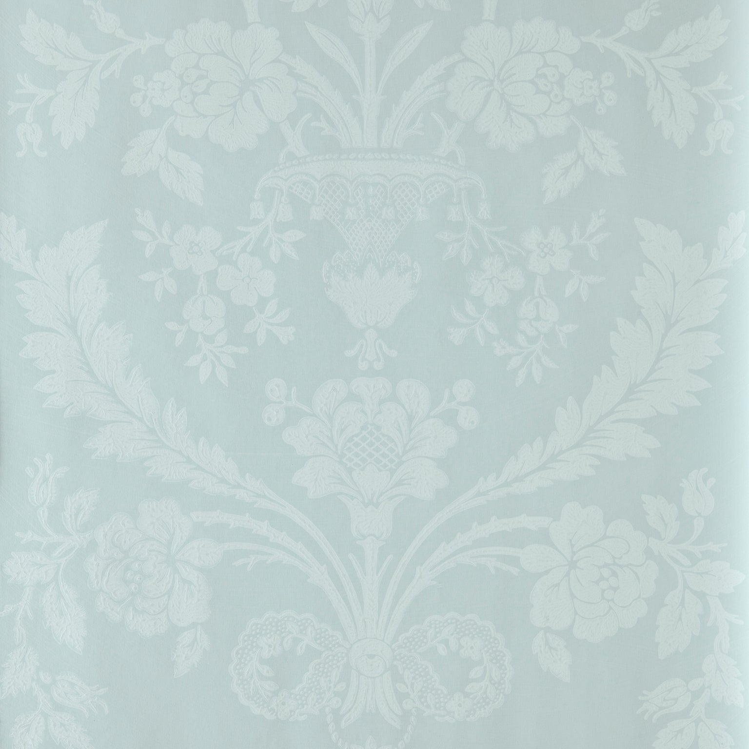 St Antoine 945 by Farrow & Ball - luxury paint & wallpaper