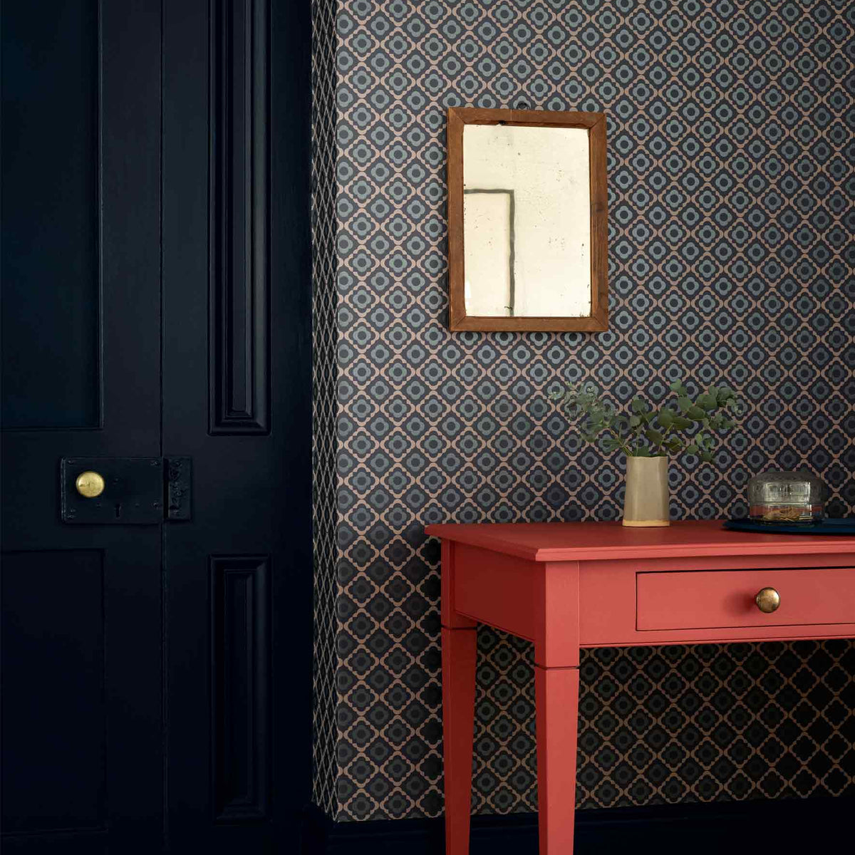 Quatrefoil - Plimsoll by Paint & Paper Library - luxury wallpaper