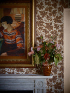 Vine Leaf 6805 wallpaper by Farrow & Ball in a room setting