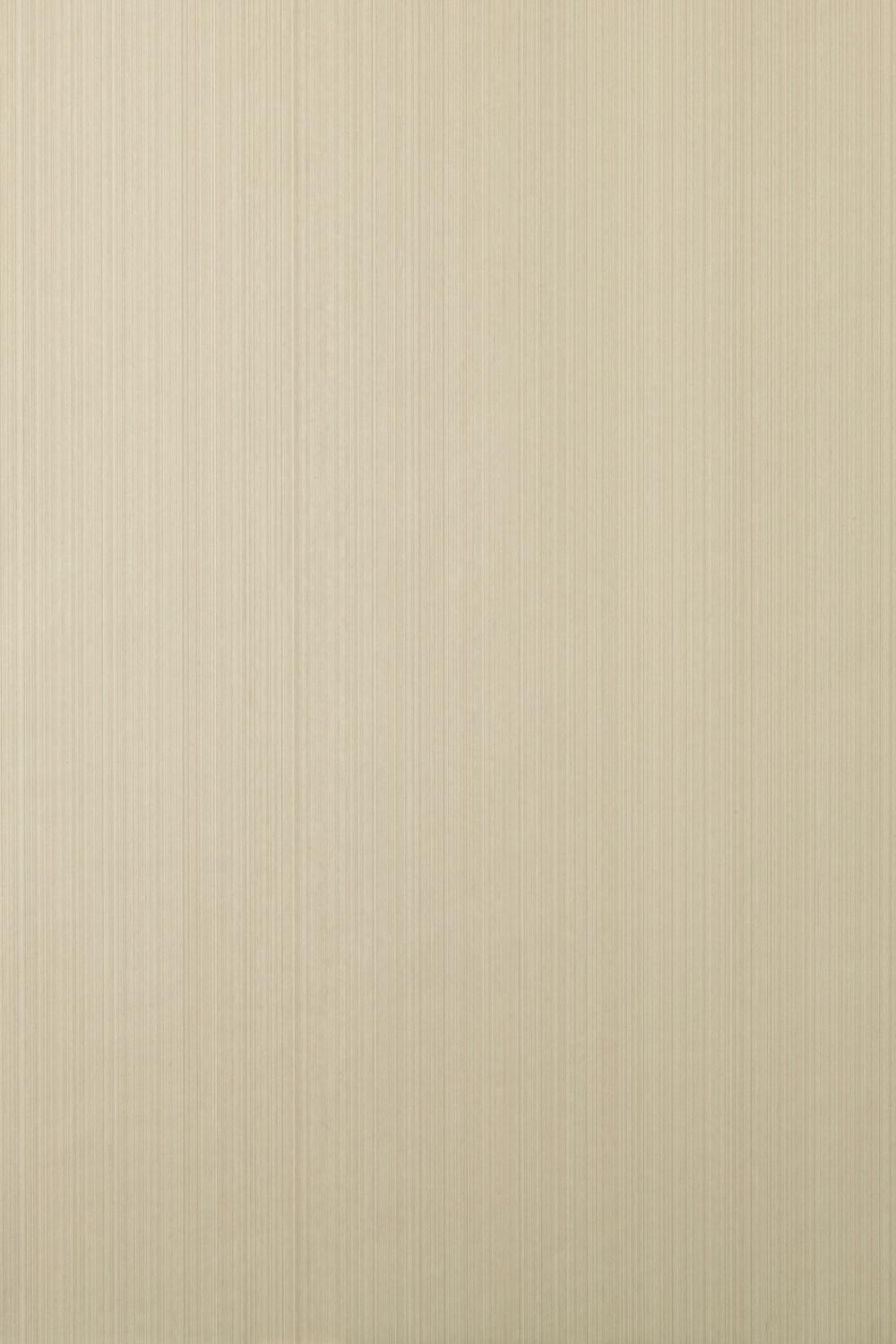 Drag 601 by Farrow & Ball - luxury paint & wallpaper
