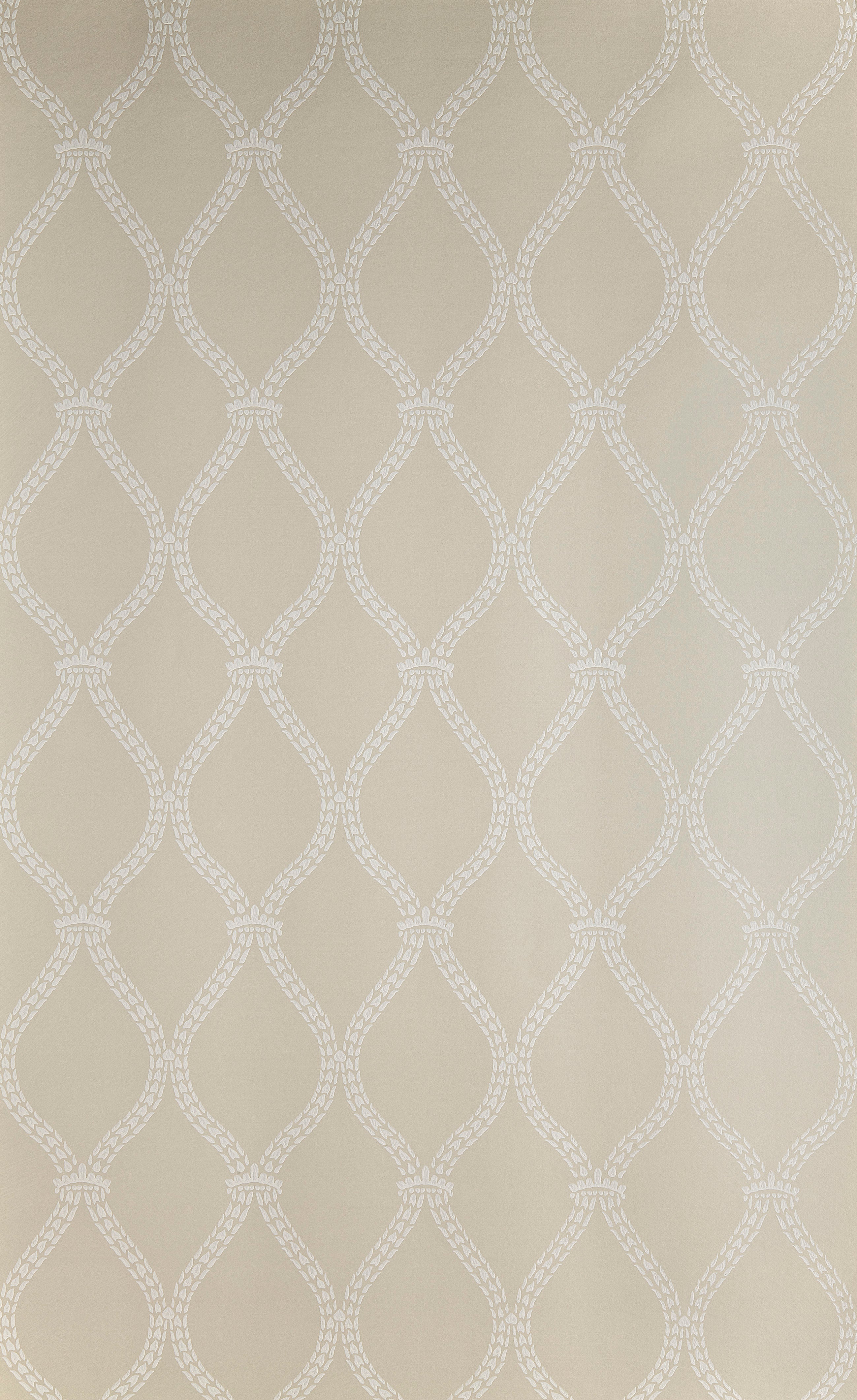 Crivelli Trellis 3104 by Farrow & Ball - luxury paint & wallpaper