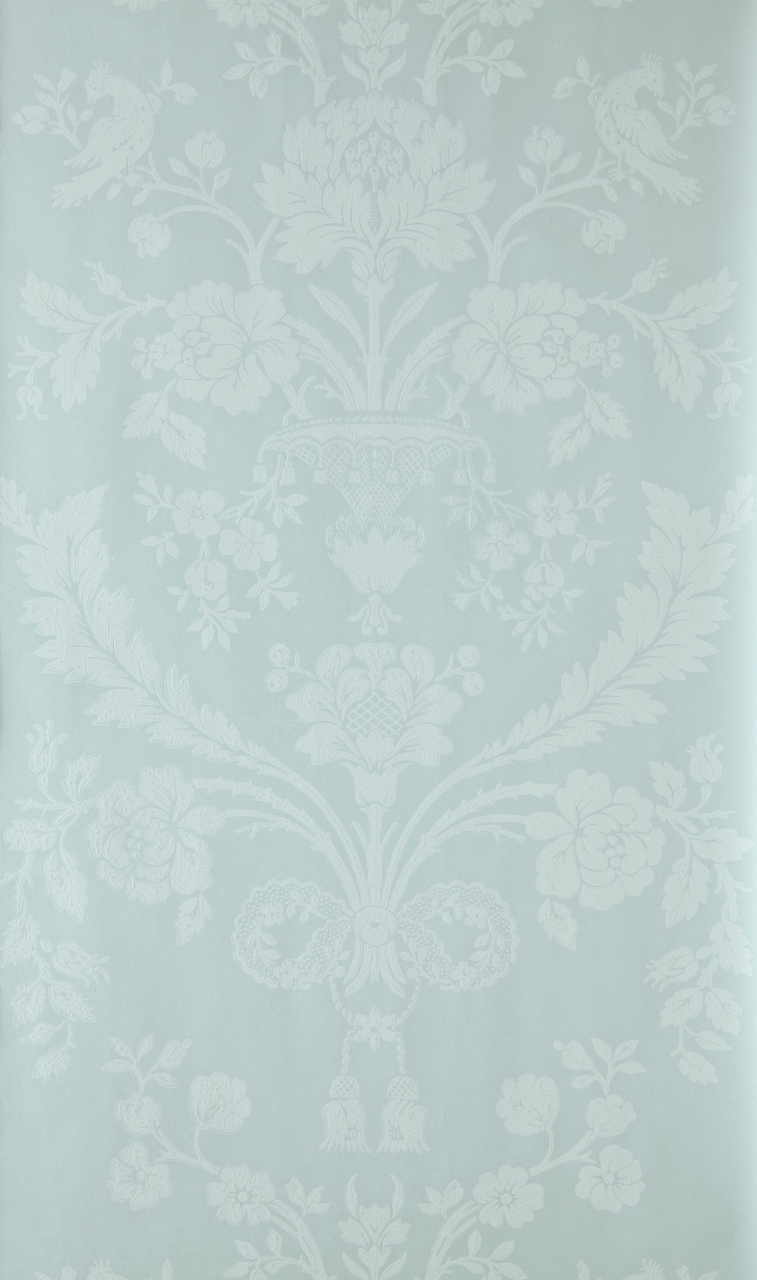 St Antoine 945 by Farrow & Ball - luxury paint & wallpaper