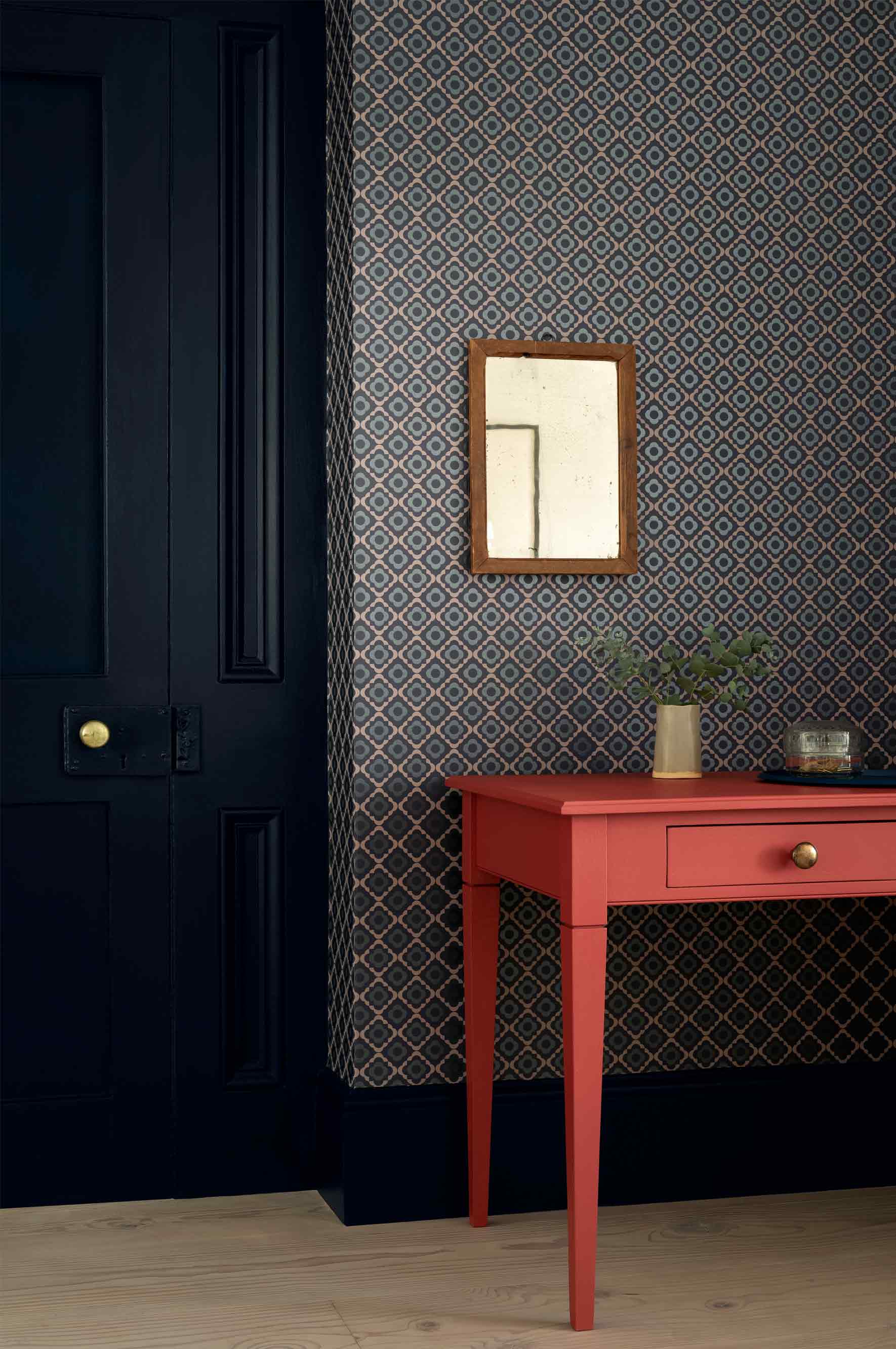 Quatrefoil - Plimsoll by Paint & Paper Library - luxury wallpaper